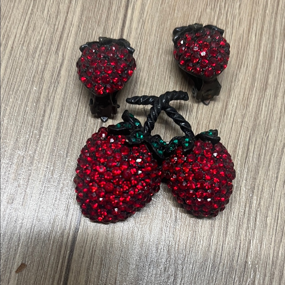 Charming Ruby, Strawberry Jewelry Set